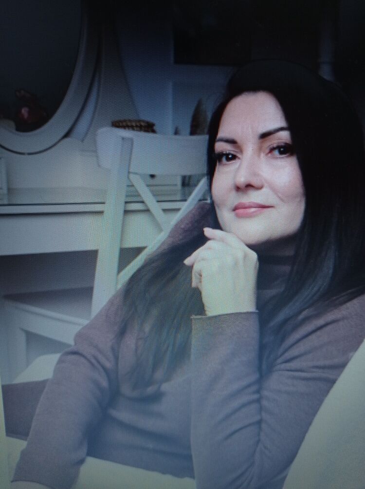  ,   Lada, 54 ,     , c 