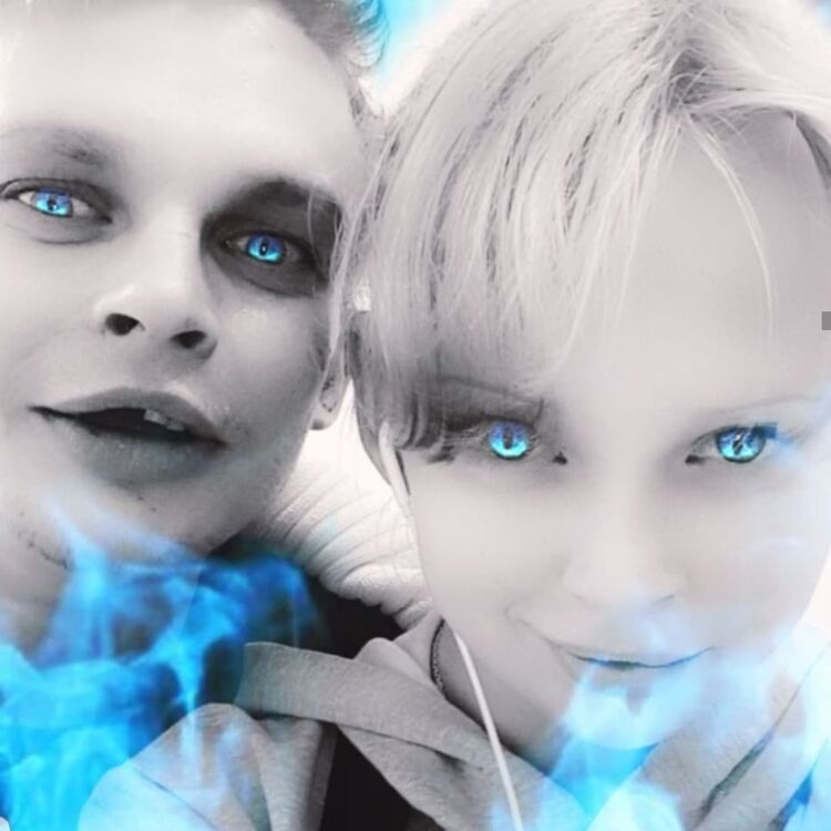  23854626  Andrej, 24 ,    