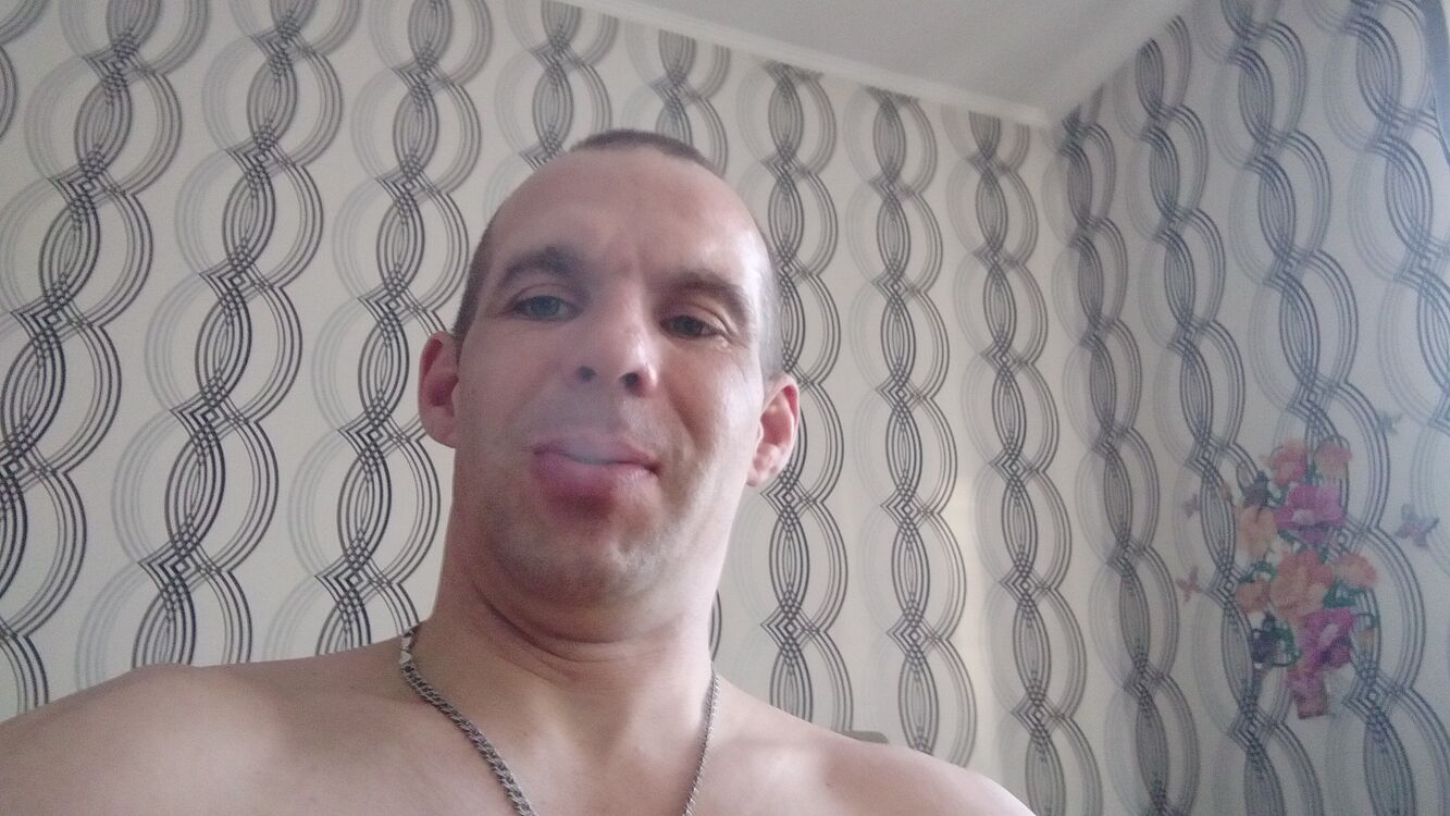  33599256  , 38 ,    