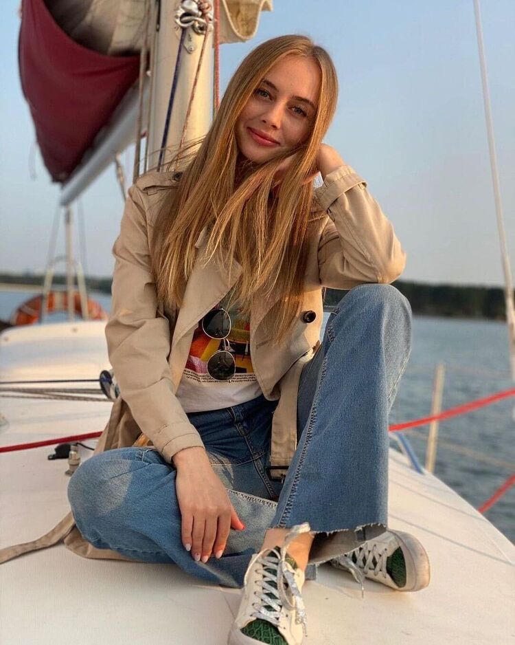  ,   , 28 ,     , c 