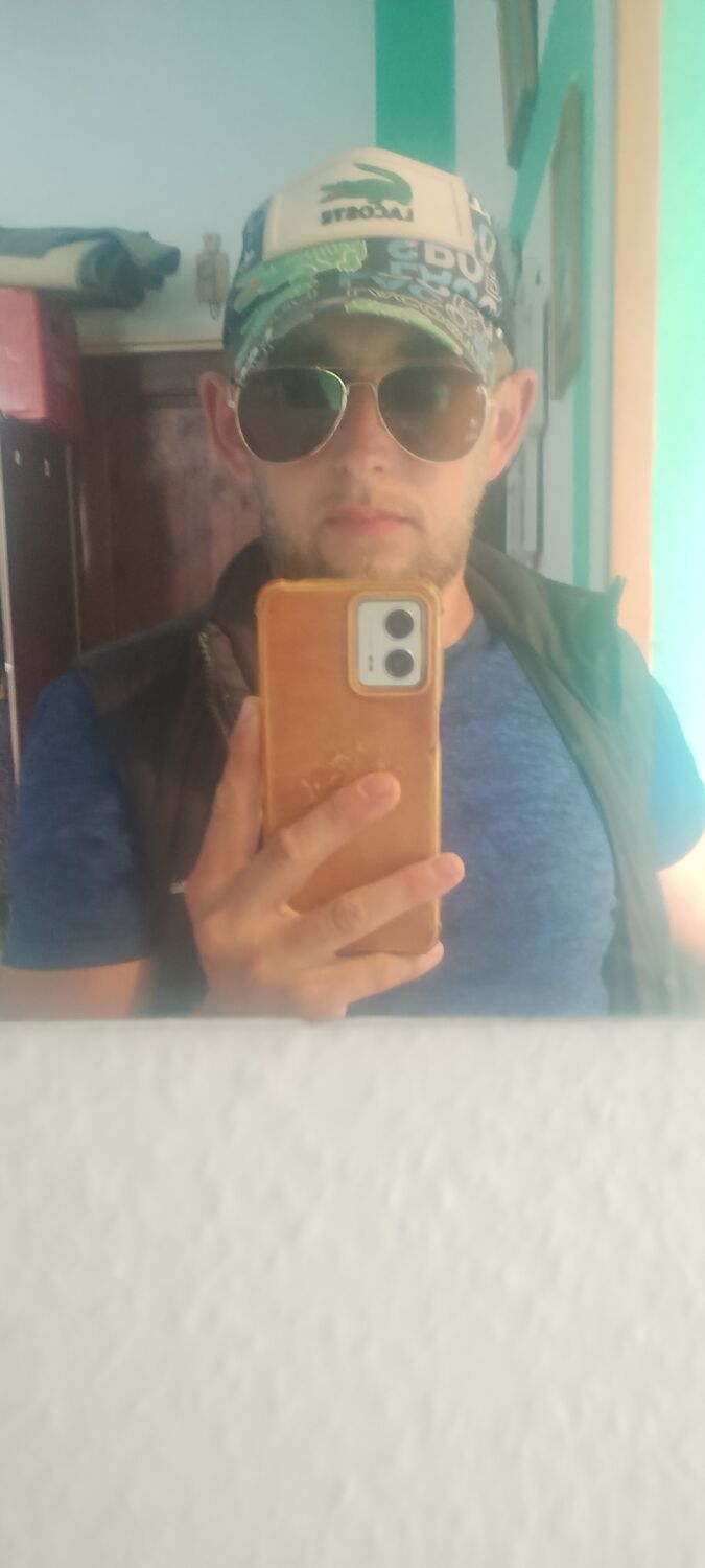  Bielany Wroclawskie,   Bohdan, 28 ,   ,   