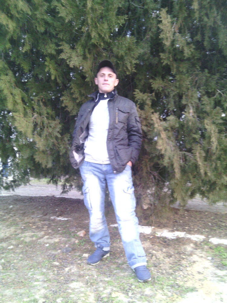  15571996  VLADNMNR, 37 ,    