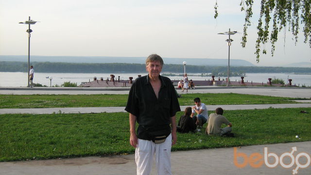  927396  Istvan, 69 ,    