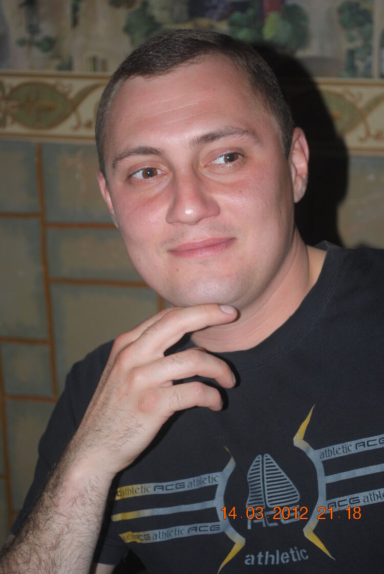  ,   Vitas, 39 ,   