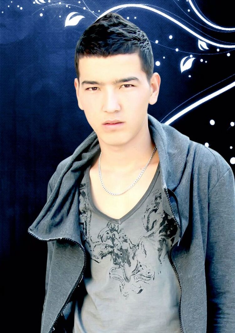  5245406  Faxriddin, 32 ,    