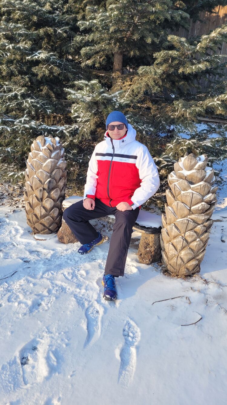  ,   Anatoly, 37 ,   ,   , c 