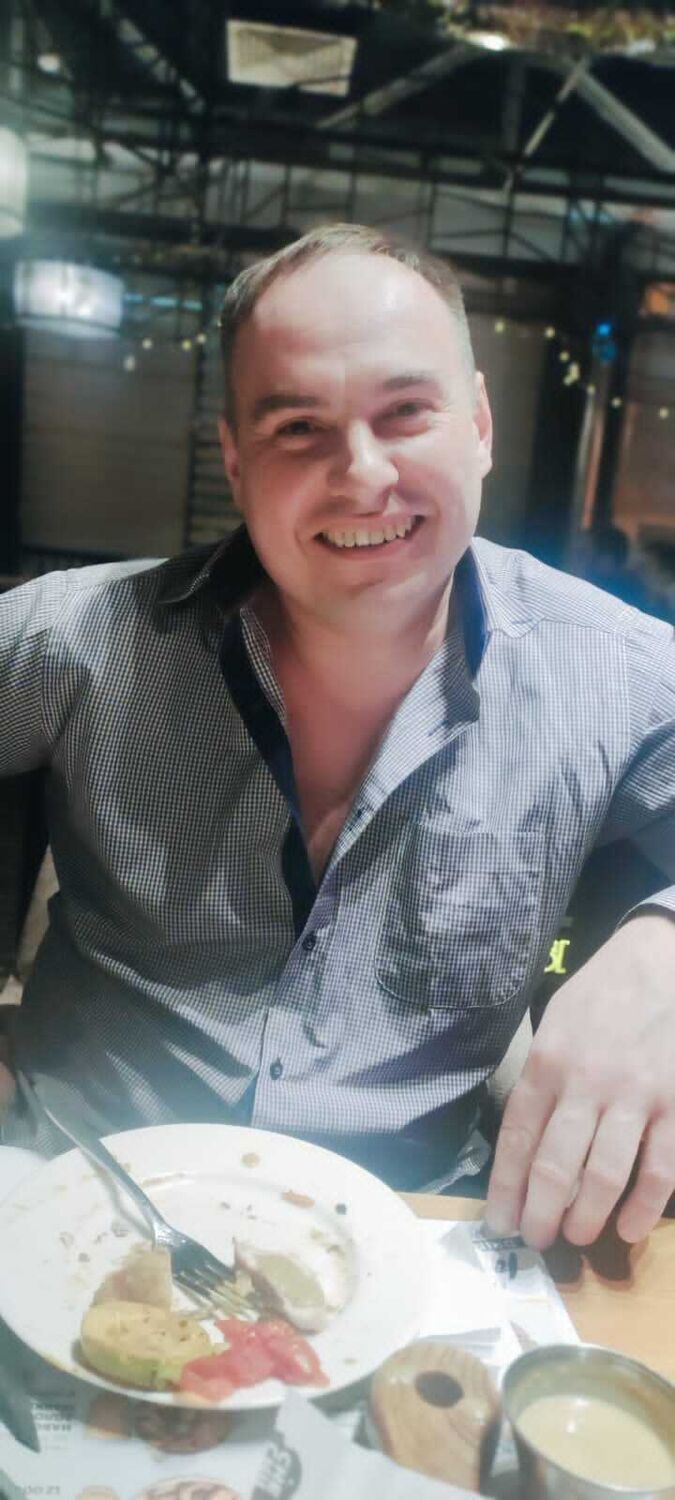  42198916  Alexandr, 38 ,    