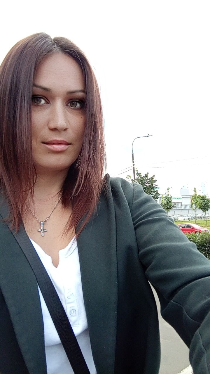 ,   Anna, 40 ,   ,   