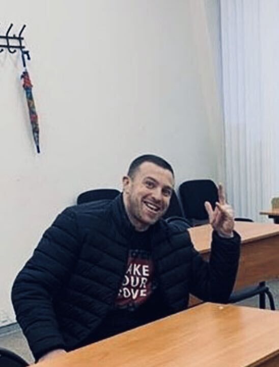  26076046  , 42 ,    -