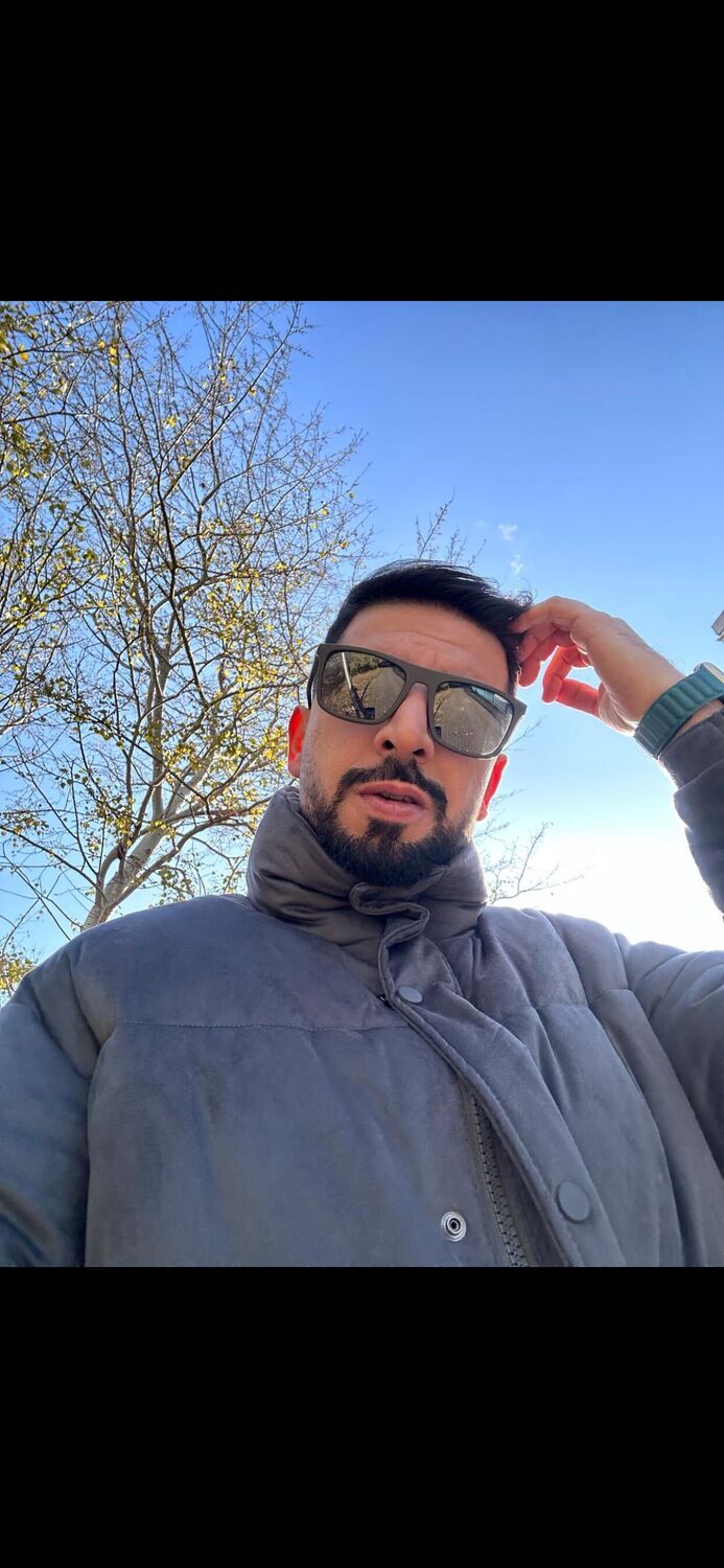  41792336  Kadir, 32 ,    