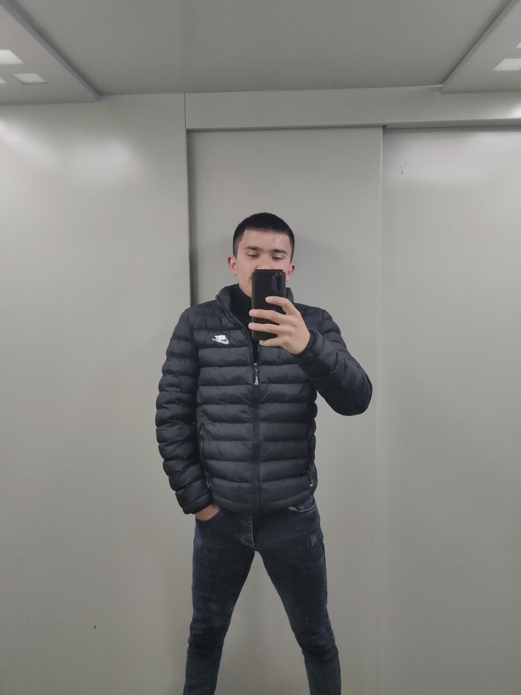  28489606  Ruslan, 23 ,    