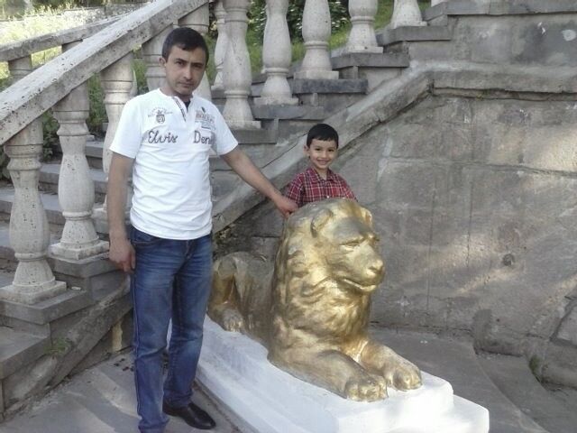  6717686  Hovik, 41 ,    