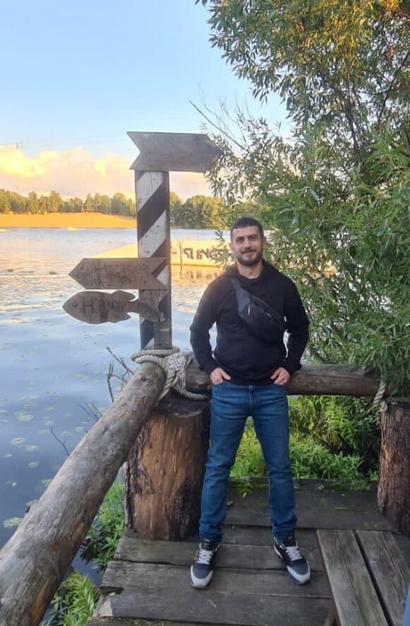  45650416  Siefeddin, 39 ,    -