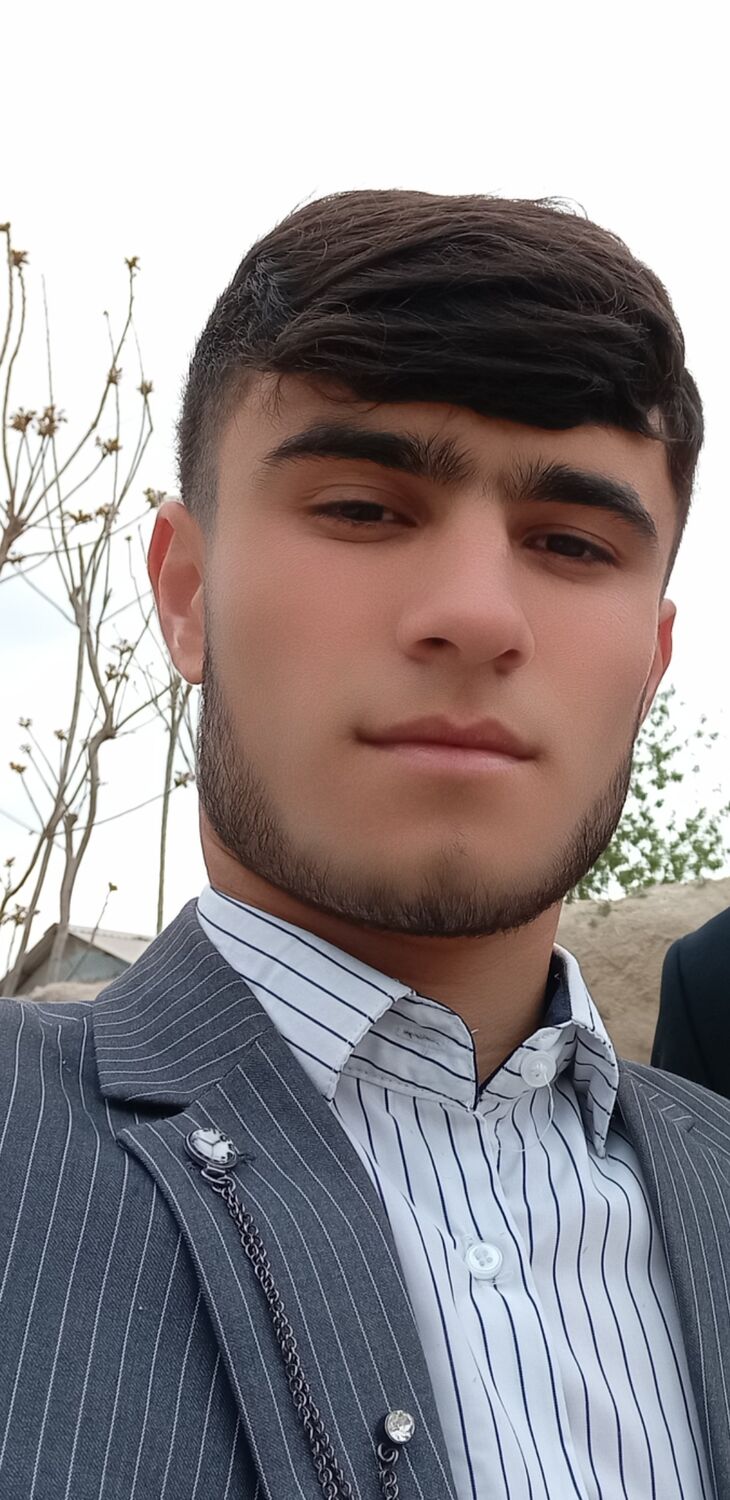  28523766  Muboriz, 21 ,    -