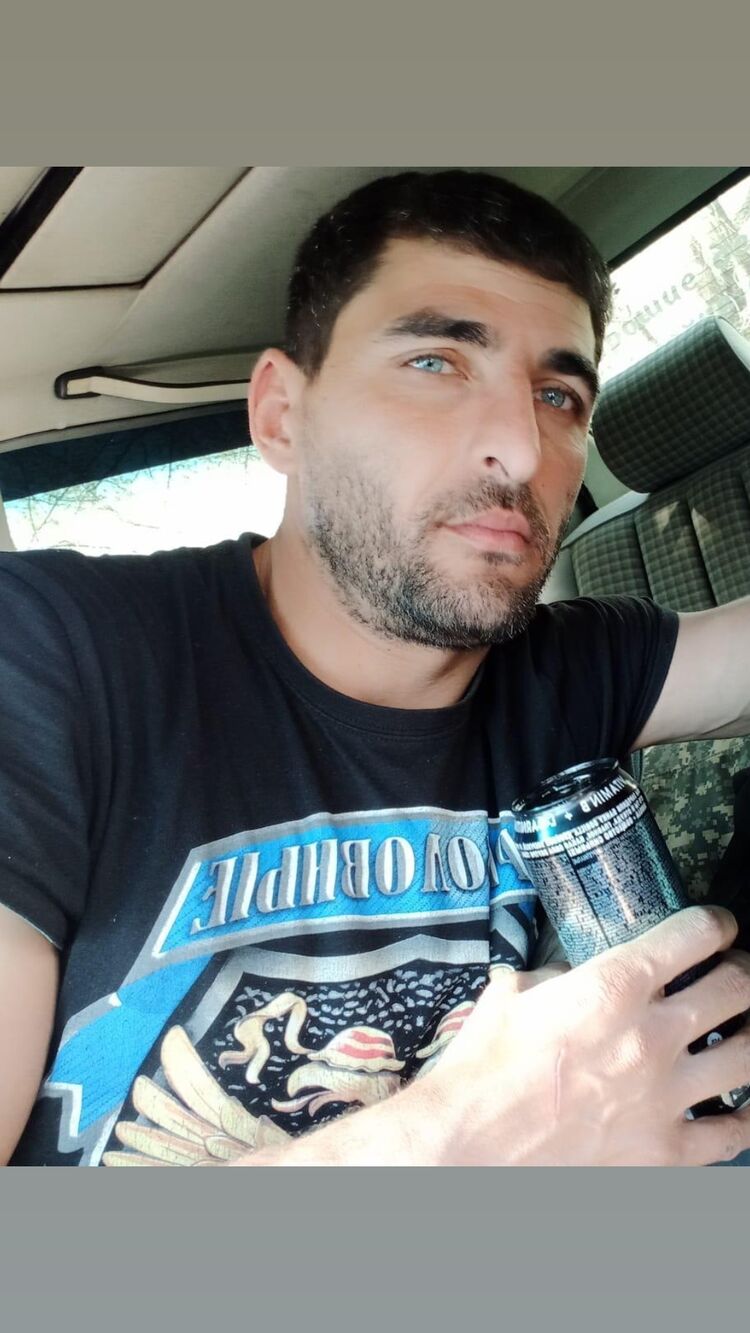  46925996  , 36 ,    