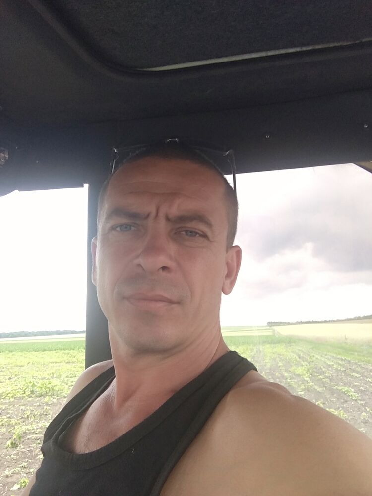  28285066  , 46 ,    