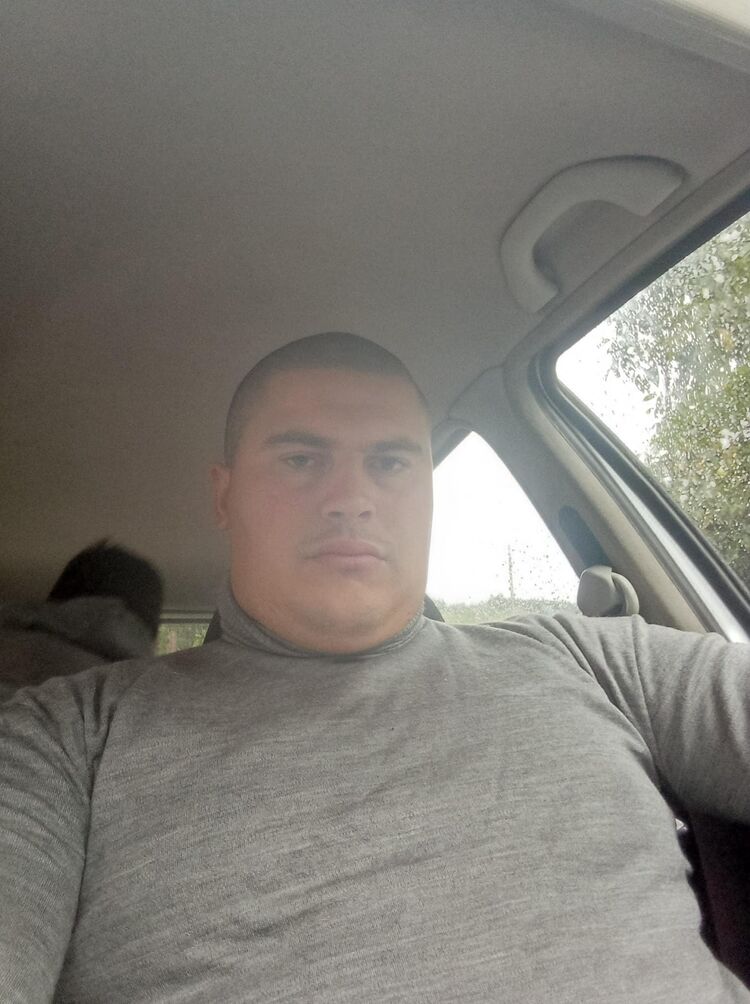  29102256  Georgi, 29 ,    