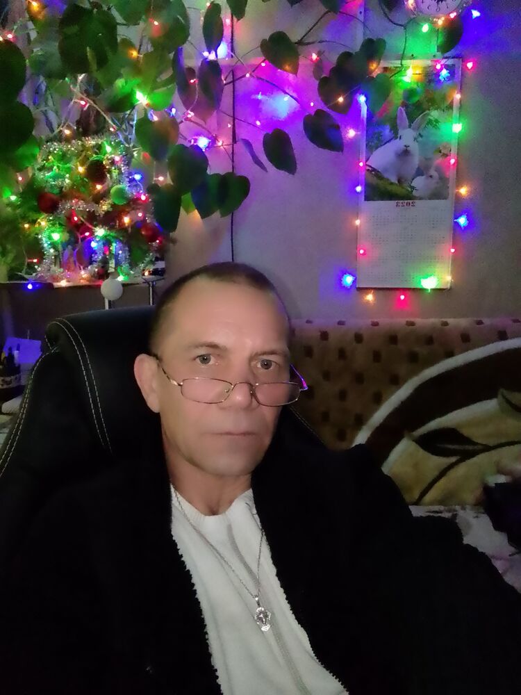  31639966  , 52 ,    -