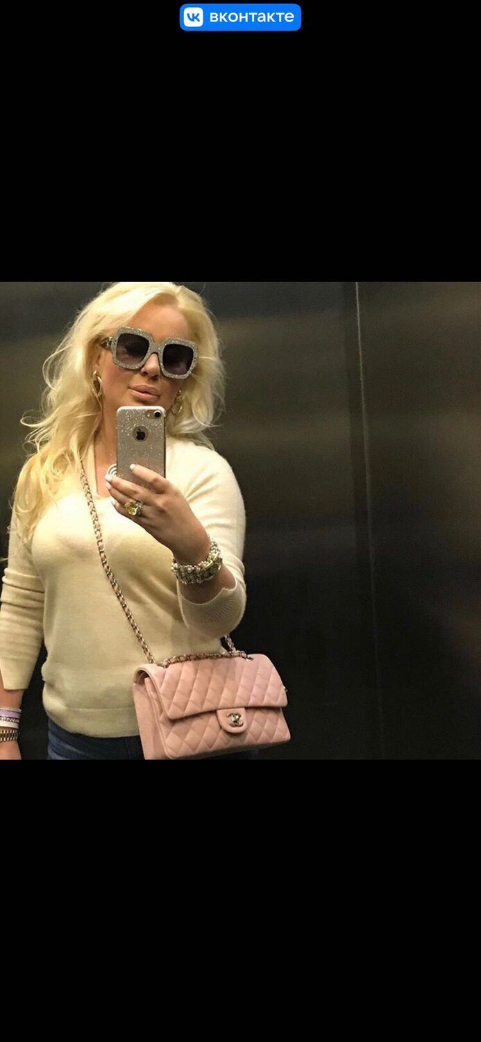  53160406  Sofia, 44 ,    