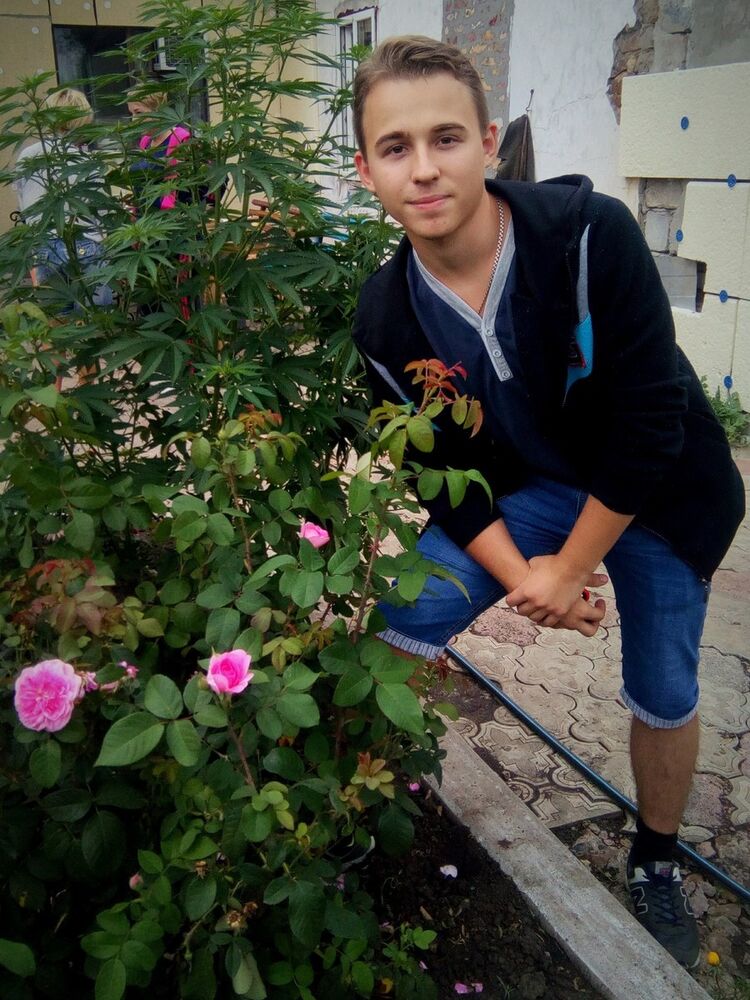 ���� 10299256 ������� John, 28 ���, ���� ���������� � �������