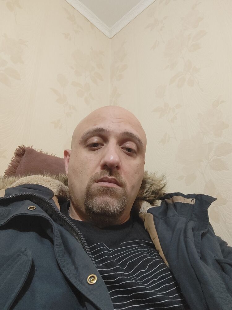  35238506  , 43 ,    
