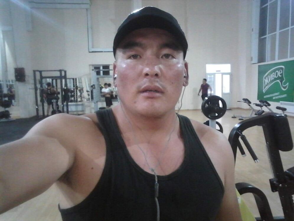  43825336  Kenzebek, 38 ,    