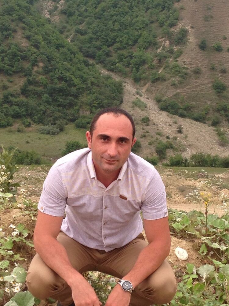  6584366  Ruslan, 44 ,    