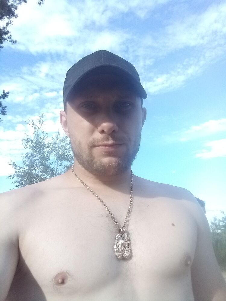  29878316  , 33 ,    
