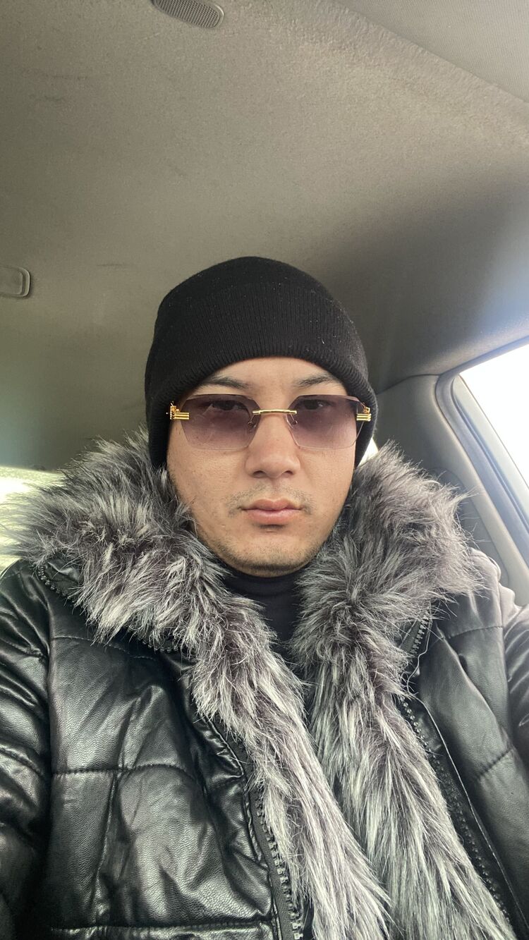  52901556  Kazbek, 25 ,    