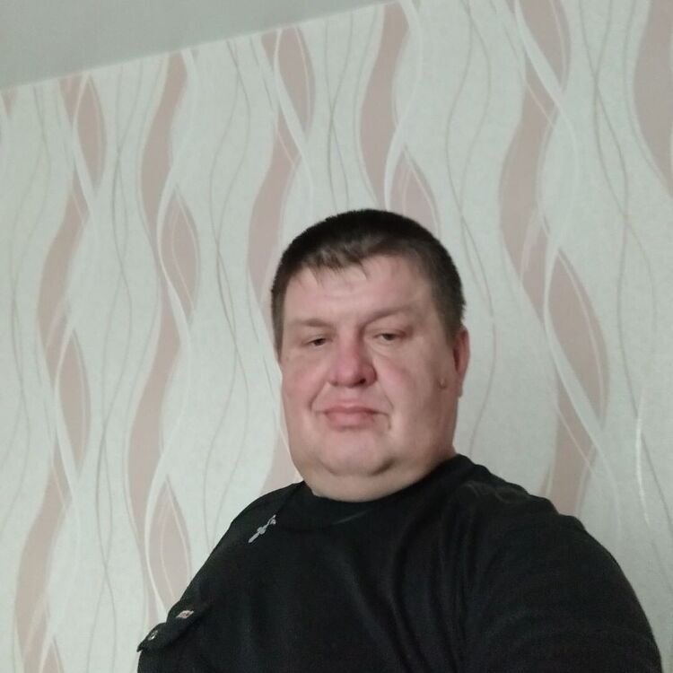  21519776  Sergei, 47 ,    