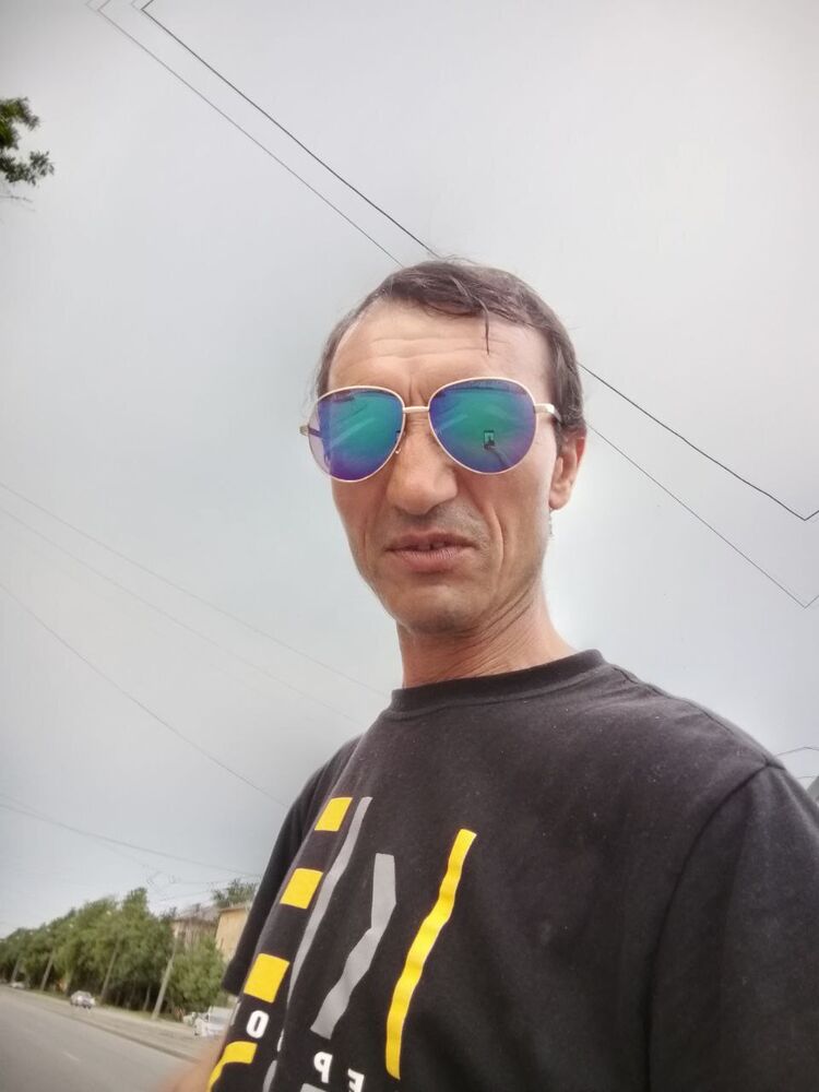  44052396  , 49 ,    