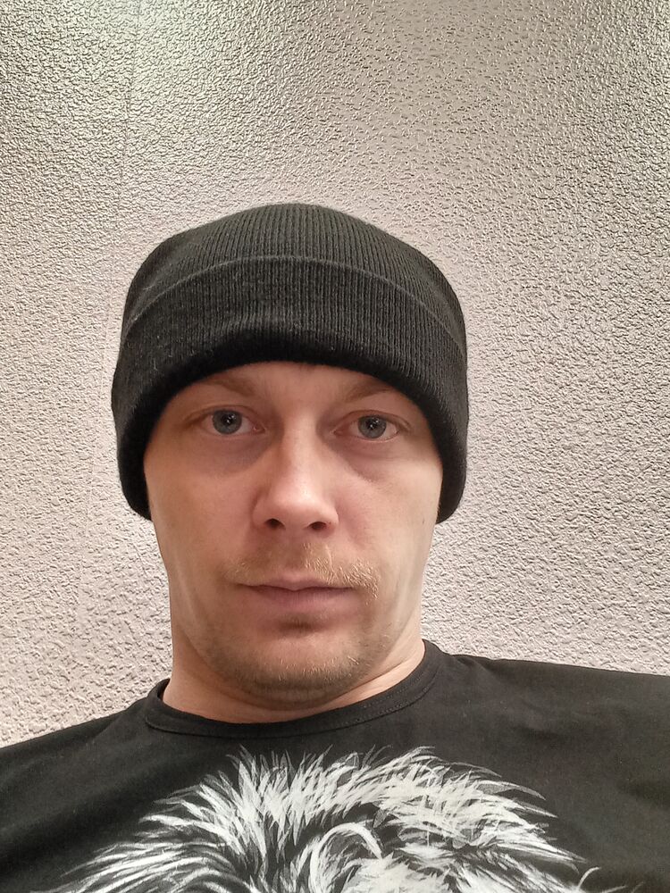  43330676  , 33 ,    