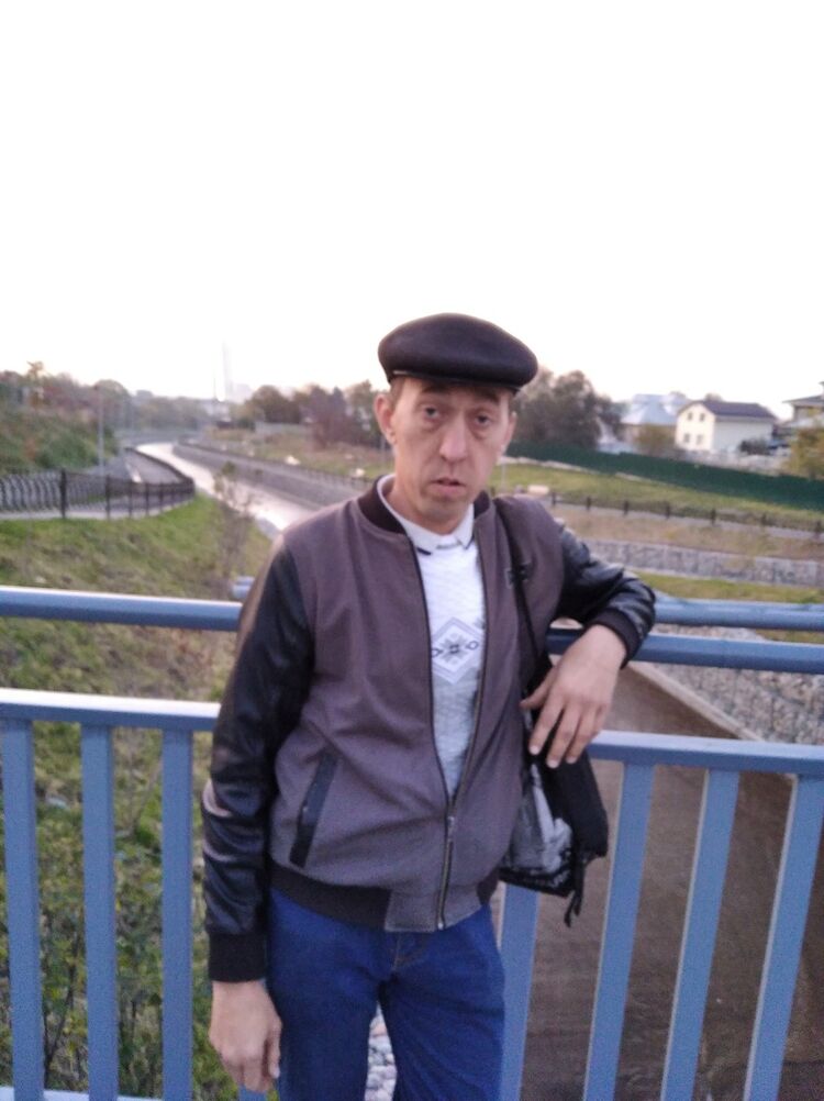  18405706  , 42 ,    