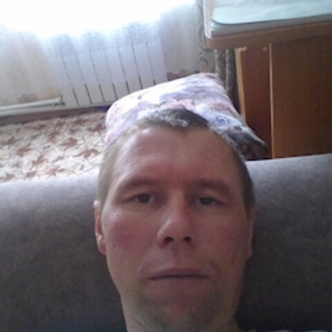  ,   Ruslan, 39 ,   ,   , c 