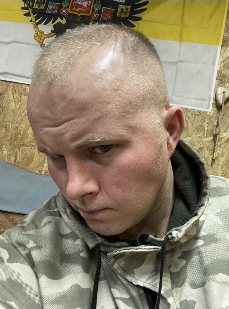  52523626  , 33 ,    