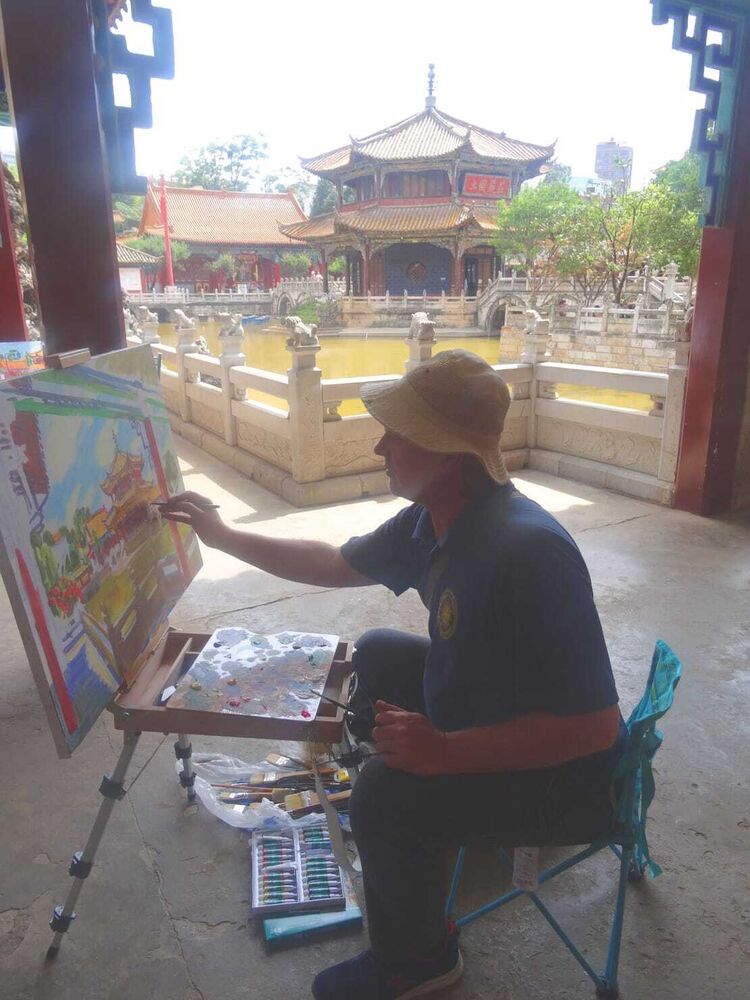  31604316  Artist, 64 ,    