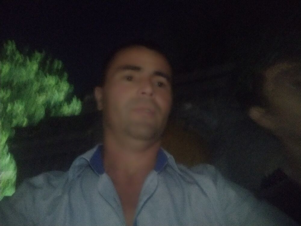  45824166  Avazbek, 44 ,    