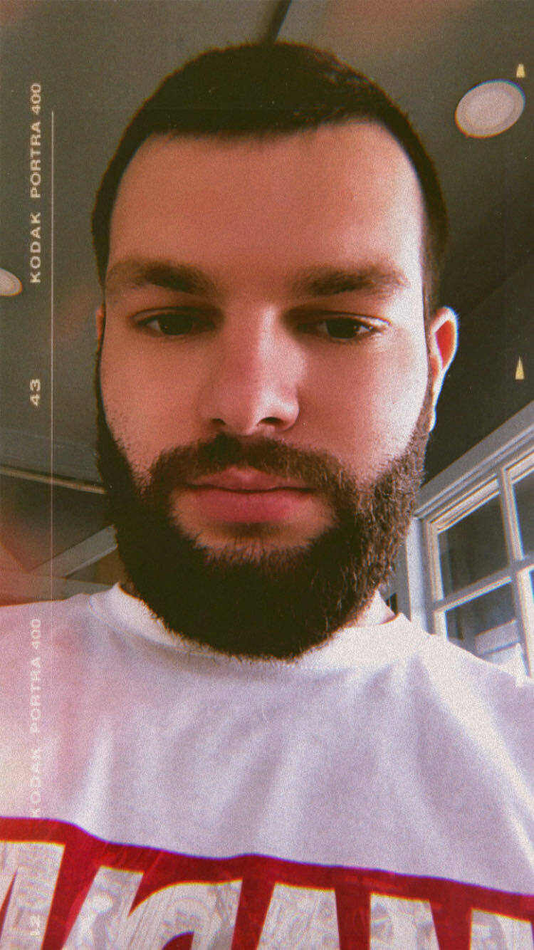  43571786  , 37 ,    