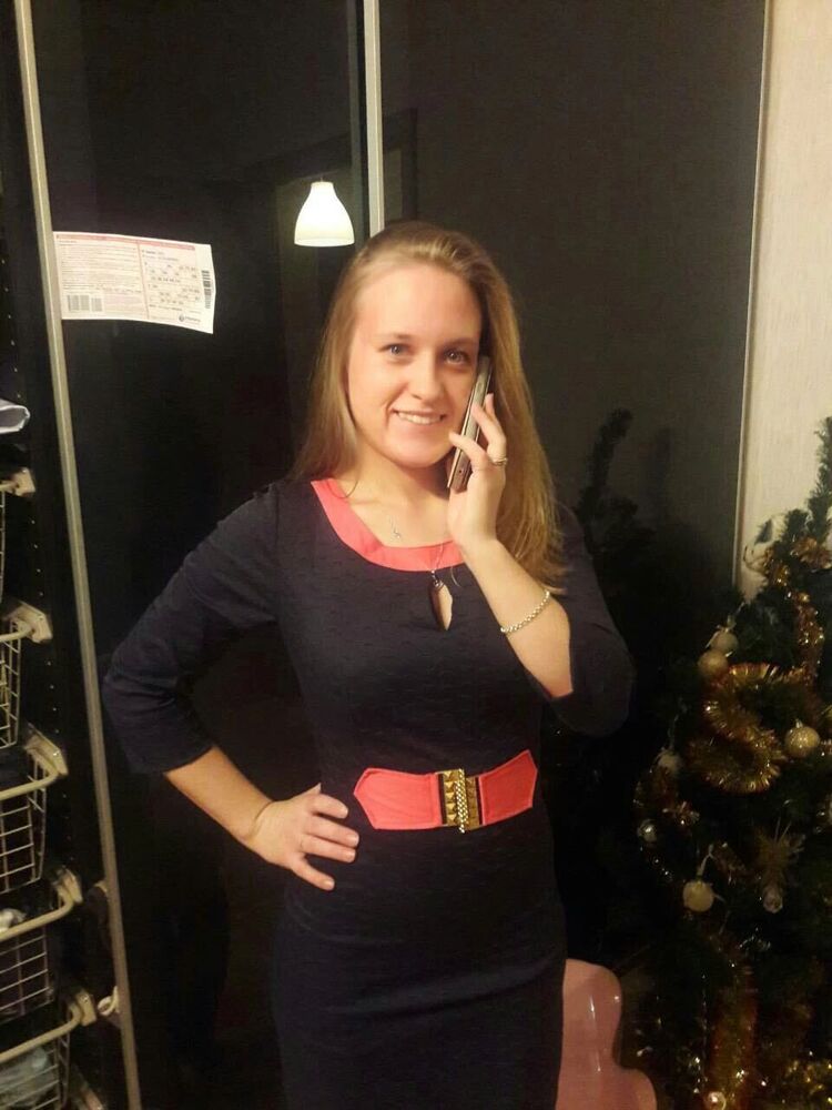  44364556  , 32 ,    -