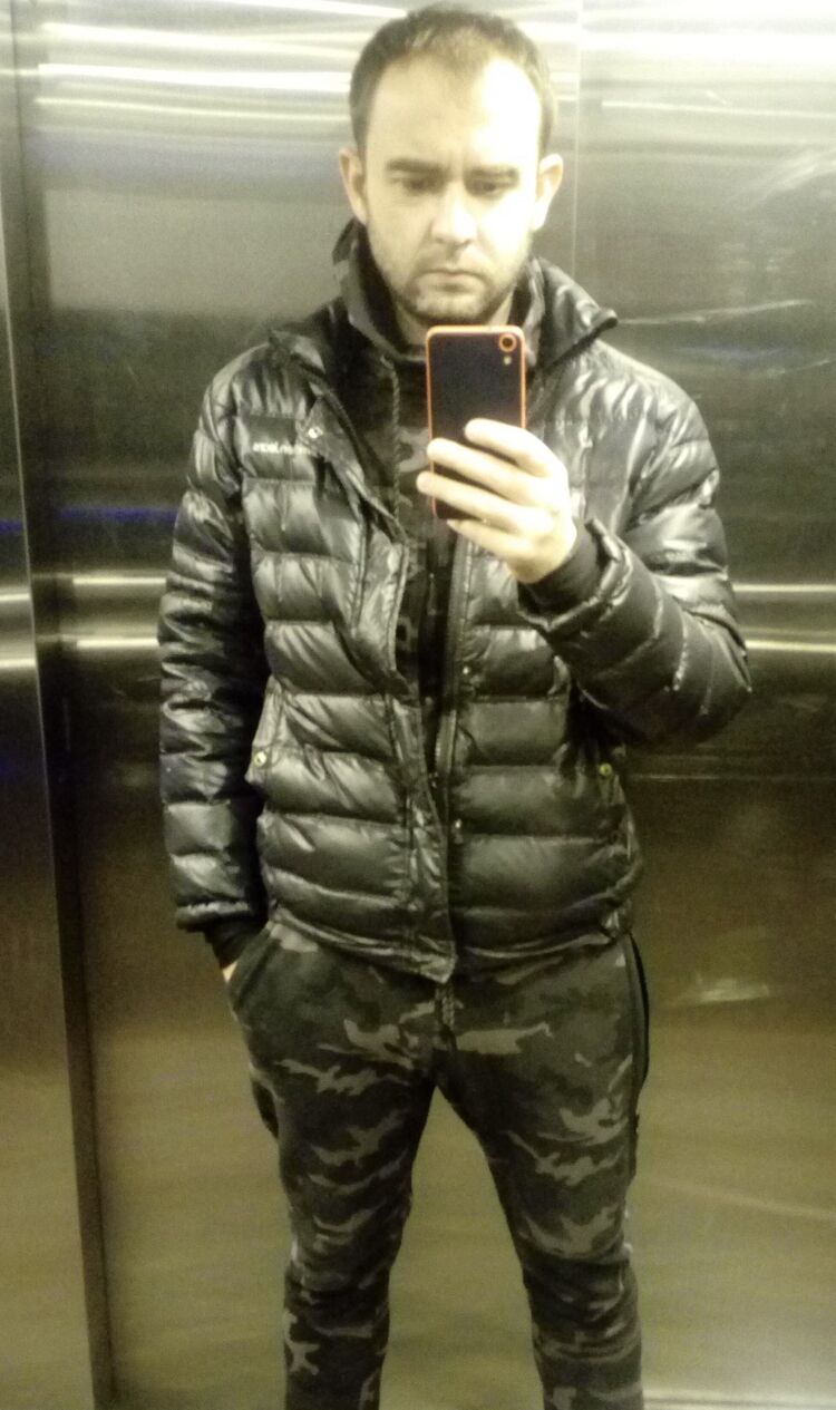  36218446  , 35 ,    