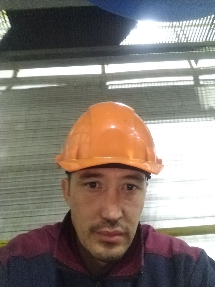  ,   Marsel, 38 ,   ,   
