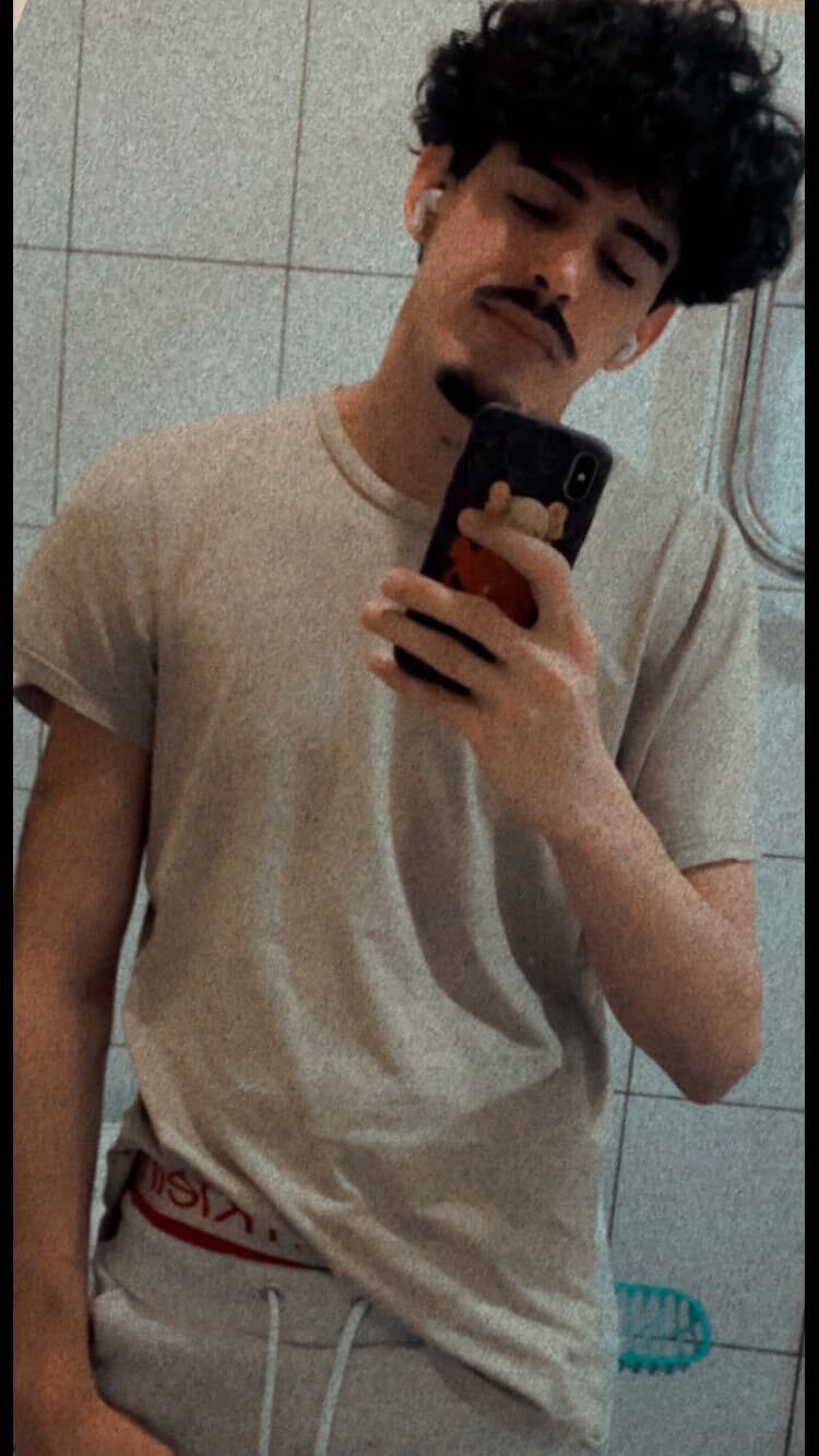  ,   Carlos, 29 ,   ,   