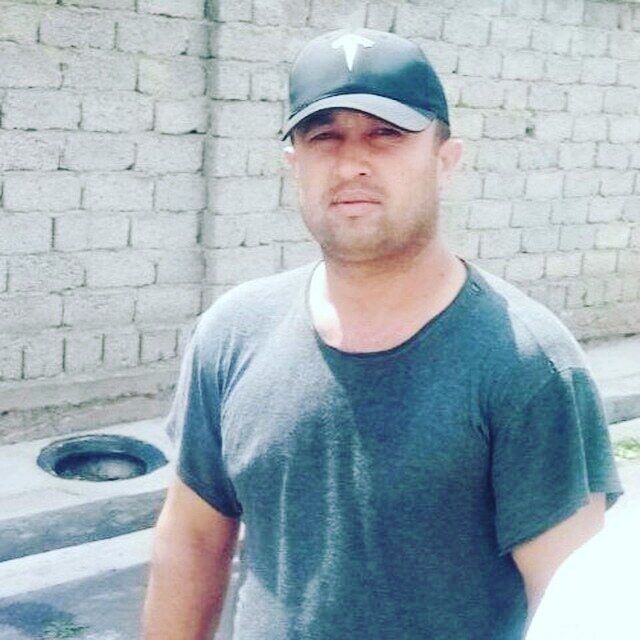  36592636  Ruslan, 37 ,    