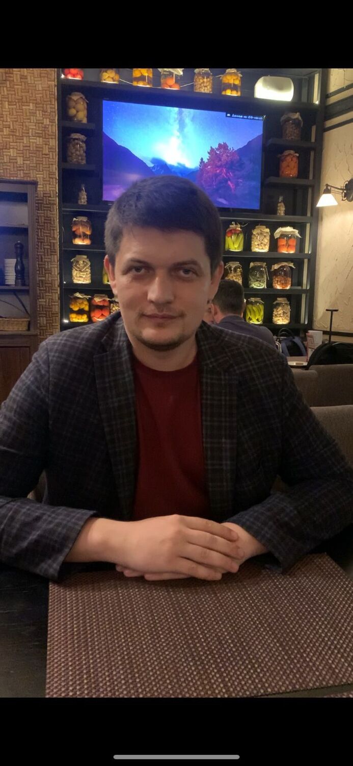  48154496  Dmitrii, 38 ,    