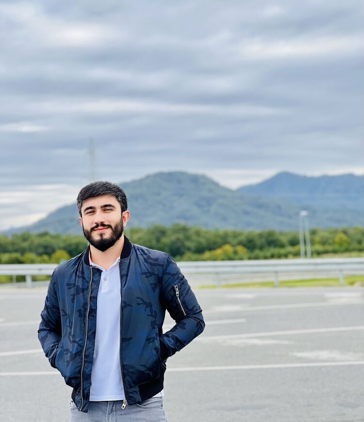  29662186  Gismat, 30 ,    