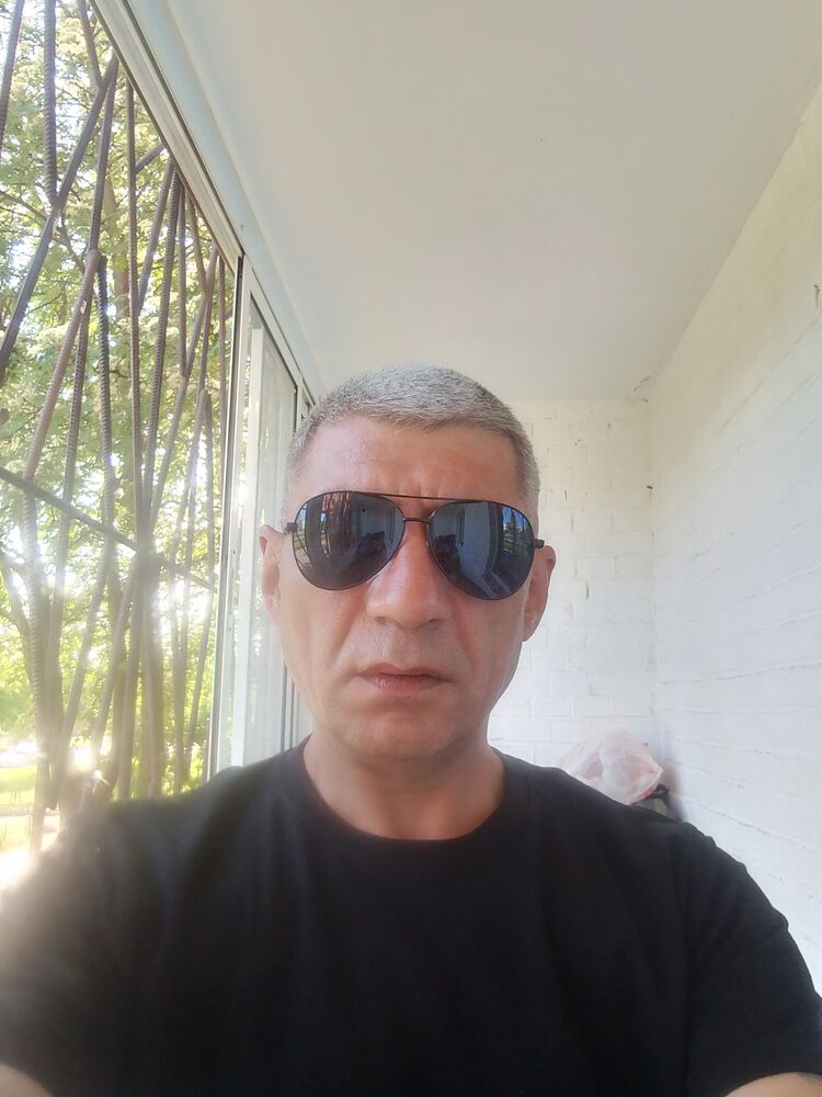  44033376  , 46 ,    -