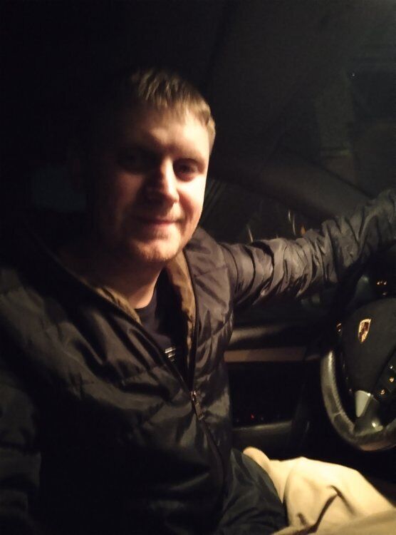  ,   Maxim, 37 ,   ,   