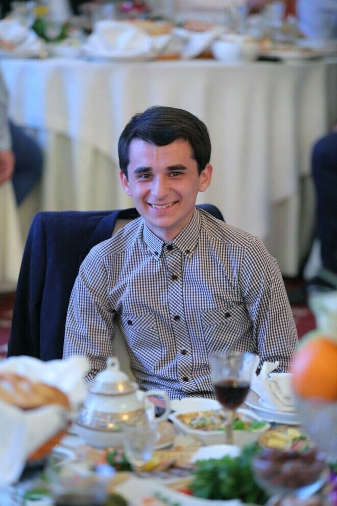  4408206  Jasur, 33 ,    