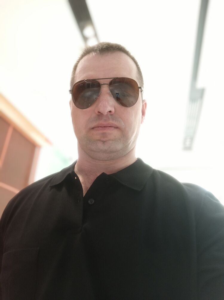  ,   Dima, 44 ,   ,   , c , 