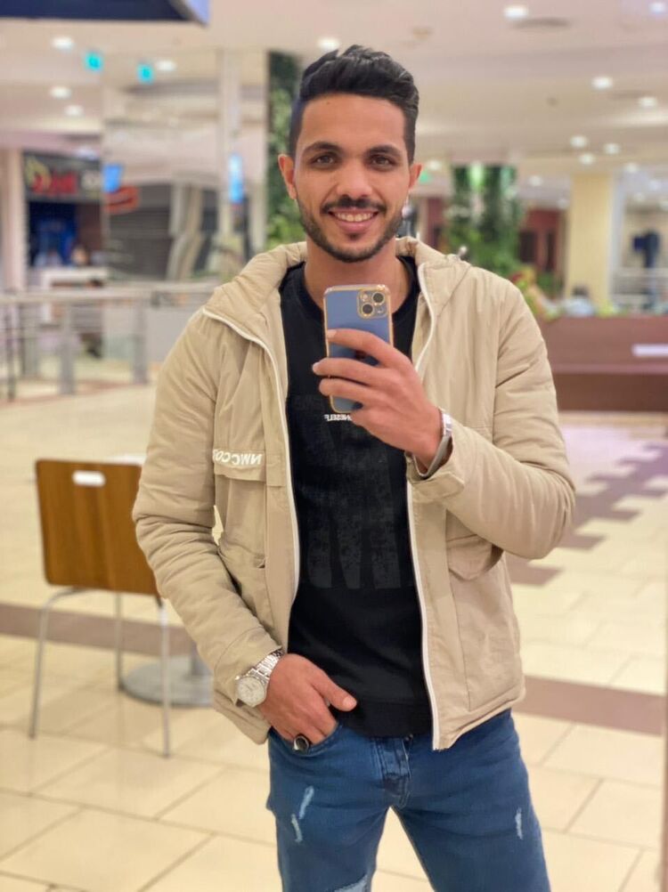  31185716  Ahmed, 29 ,    Al Jizah